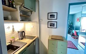 Studio de 33 m2, vue et bord de mer, parking